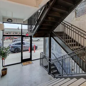 Historic In Prime Location Apartment Memphis