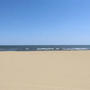 Luxury Oceanfront Apartment Virginia Beach